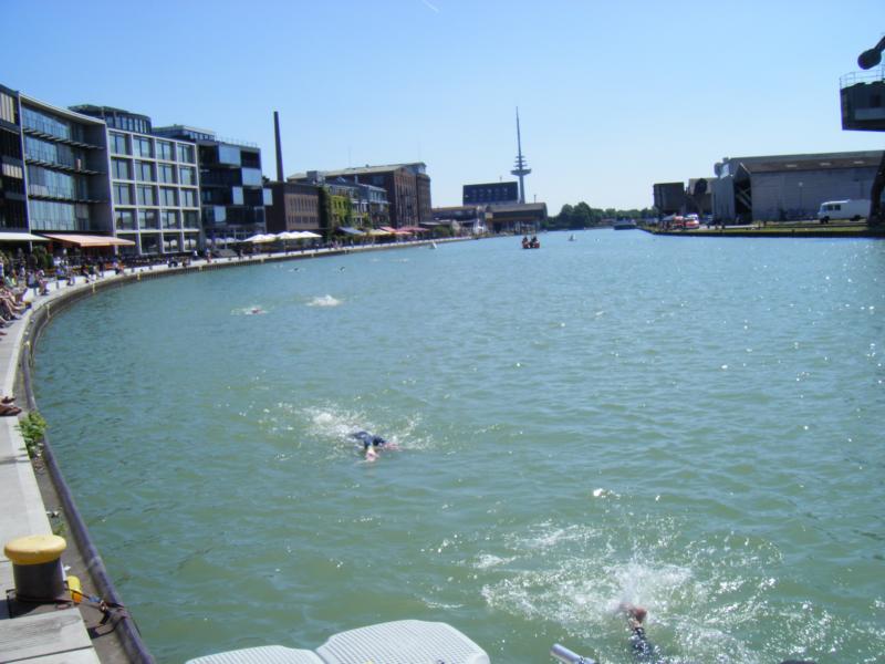 2010_0627_104302